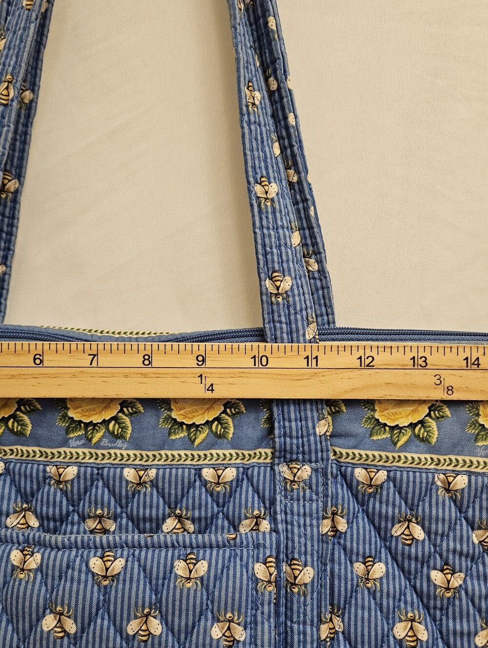 Vera Bradley Blue Bee Villager Quilted Floral Tote Bag with Yellow Rose Trim Vtg - Picture 4 of 16